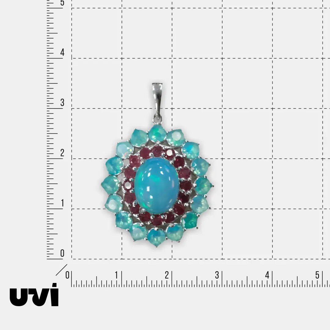 Серебряная подвеска с голубыми опалами